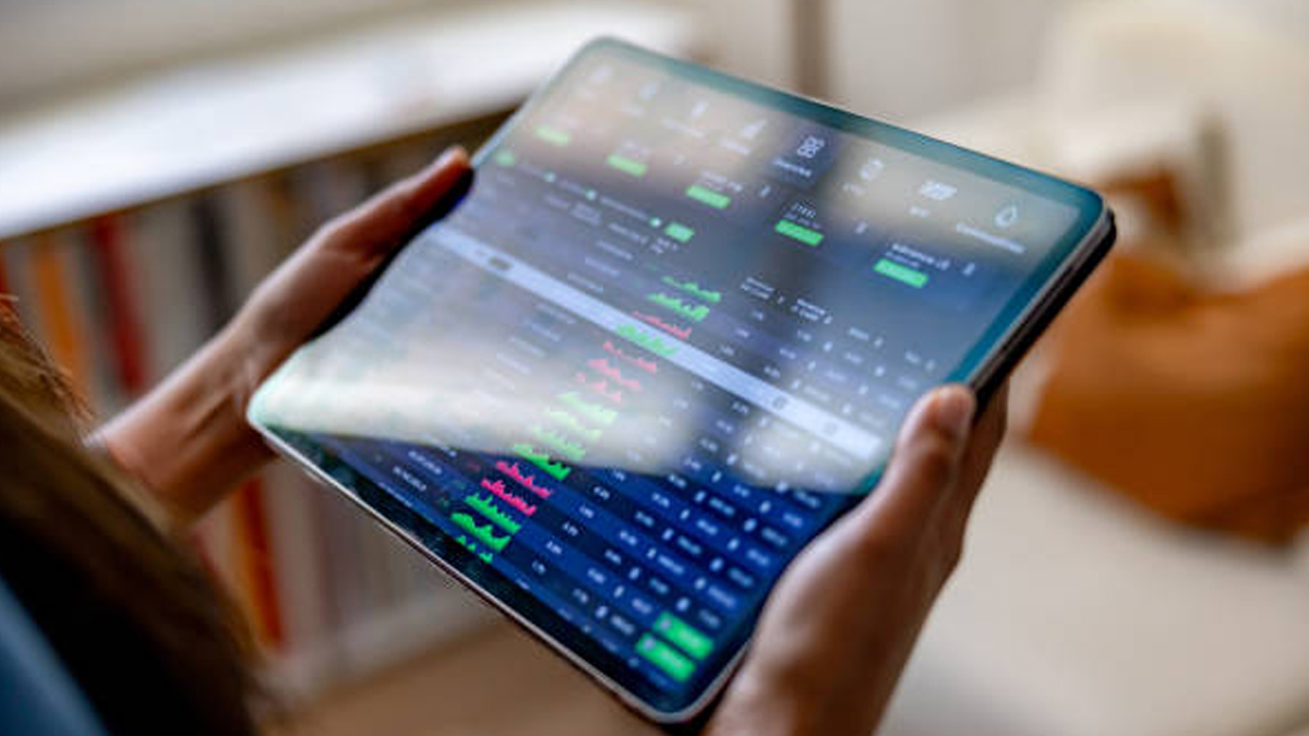 Bitcoin Melejit 7% ke USD 73 Ribu! Ethereum dan Altcoin Kompak Menghijau