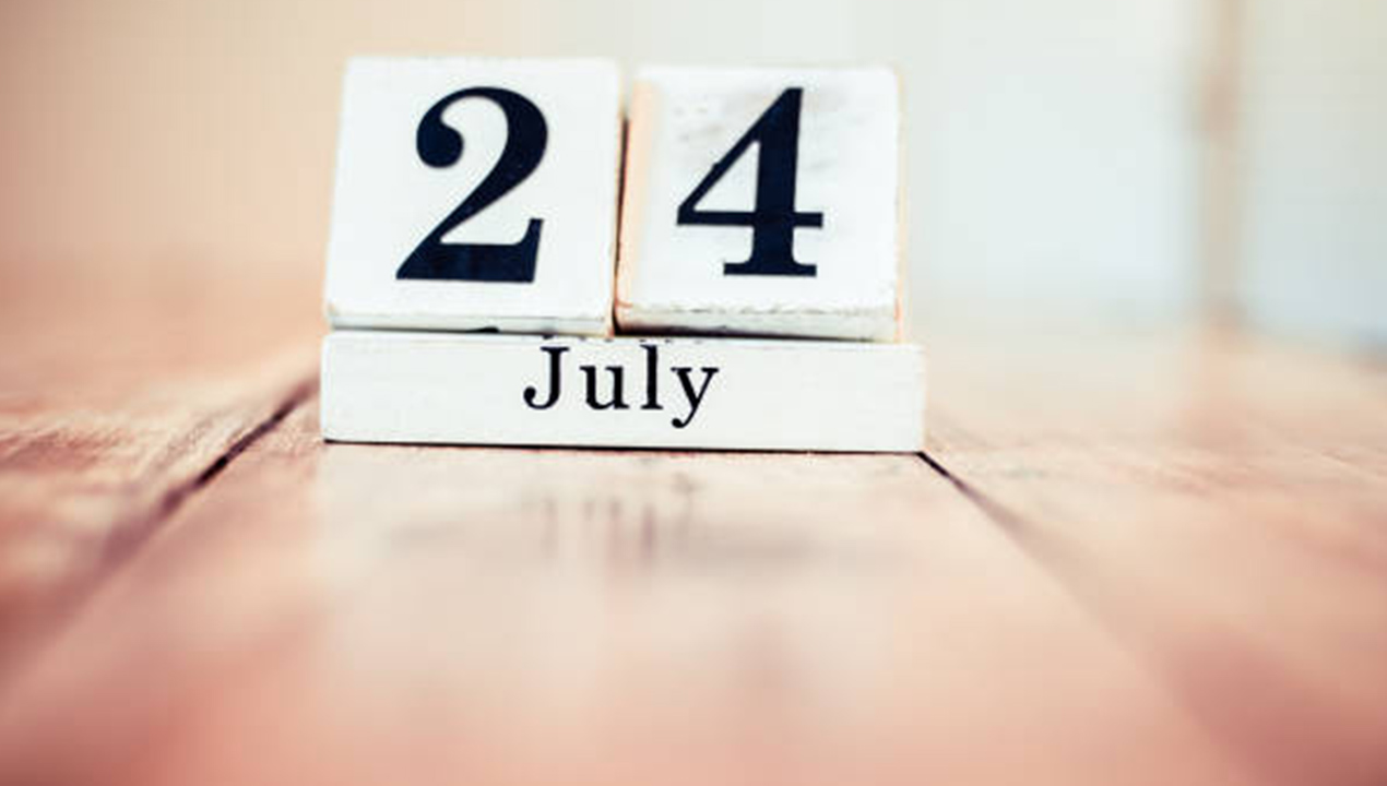 Hari Kebaya Nasional & Sejarah Dunia: Apa Saja yang Terjadi 24 Juli?