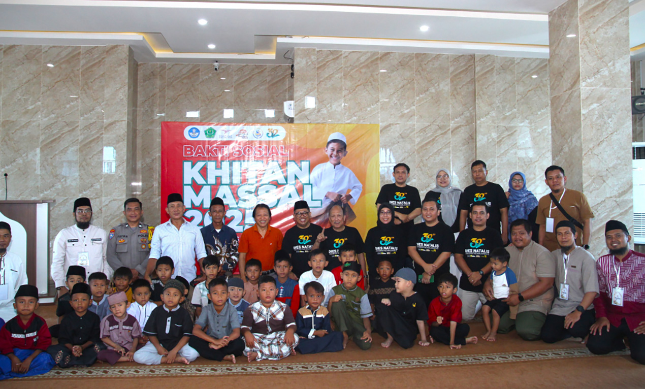 Peringati Dies Natalis ke-32, Universitas Malahayati Adakan Bakti Sosial Khitan Massal