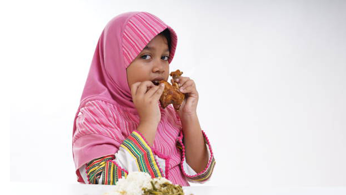 Dari Mana Asal Kata Mokel? Ini Sejarah dan Maknanya