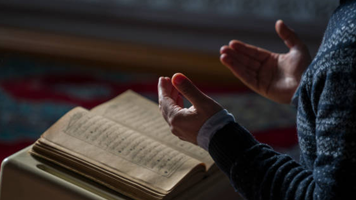 Panduan Lengkap I’tikaf: Niat, Tata Cara, dan Keutamaannya