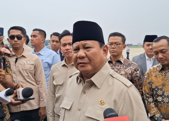Upacara HUT Kemerdekaan RI di Istana Lebih 