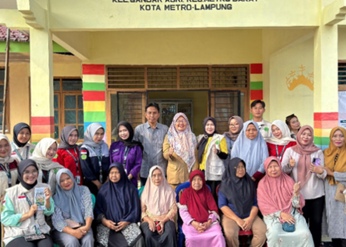 Mahasiswa KKL-PPM Universitas Malahayati Gelar Pemeriksaan Kesehatan Gratis dan Edukasi PHBS di Ganjar Asri