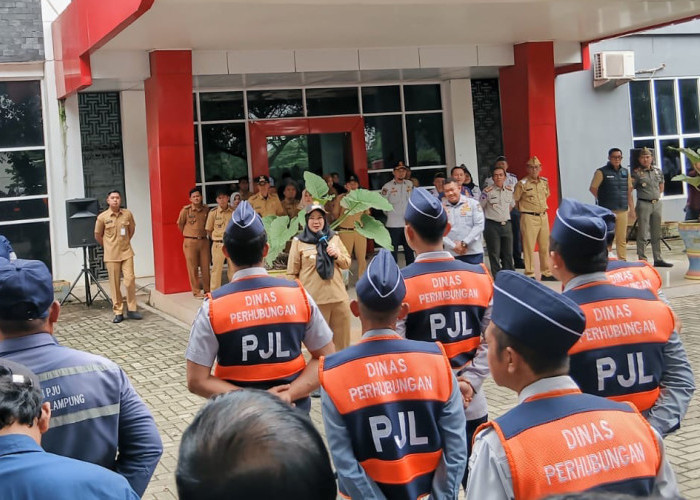 Bunda Eva Dorong Peningkatan Layanan Transportasi, Janji Perjuangkan PPPK Paruh Waktu