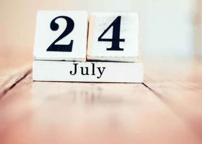 Hari Kebaya Nasional & Sejarah Dunia: Apa Saja yang Terjadi 24 Juli?