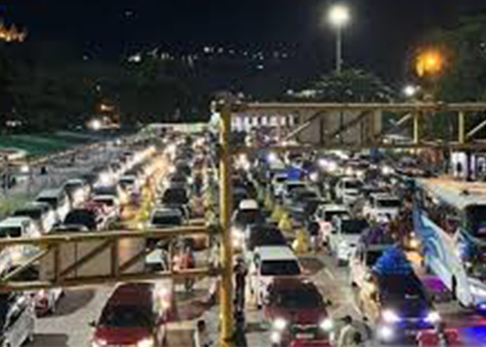 Kenapa Pelabuhan Bakauheni Sering Macet? Ini Penyebab, Dampak, dan Solusi yang Jarang Dibahas