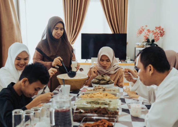 Tips Makanan Sahur dan Berbuka untuk Pelajar agar Tidak Mengantuk Saat Belajar