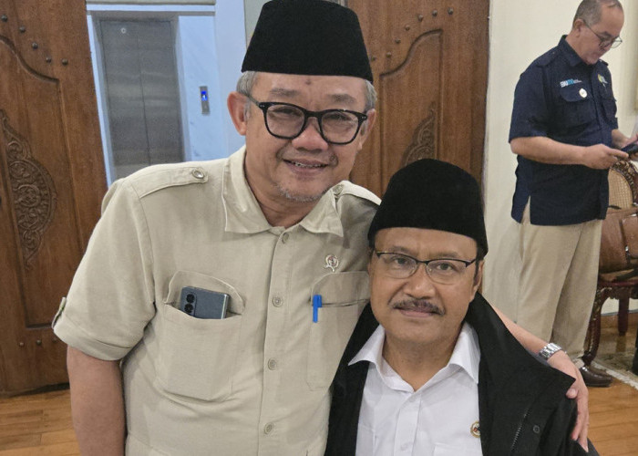 Gus Ipul Ucapkan Selamat Lebaran ke Sekum Muhammadiyah, Soroti Makna Perbedaan Idulfitri 2026
