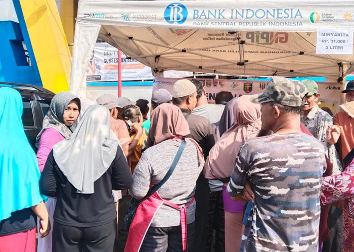 Operasi Pasar Minyakita Dimulai, Warga Lampung Bisa Beli Rp15.500 per Liter