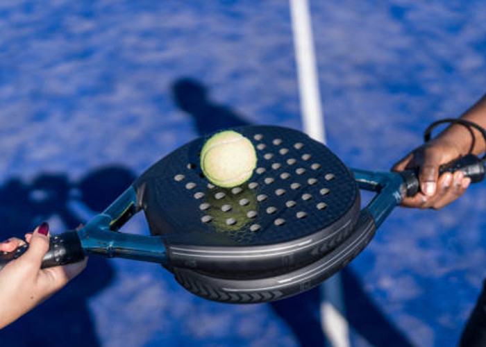 Rekomendasi Perlengkapan Padel Terbaik 2026: Pemula, Intermediate, hingga Profesional Lengkap dengan Harga