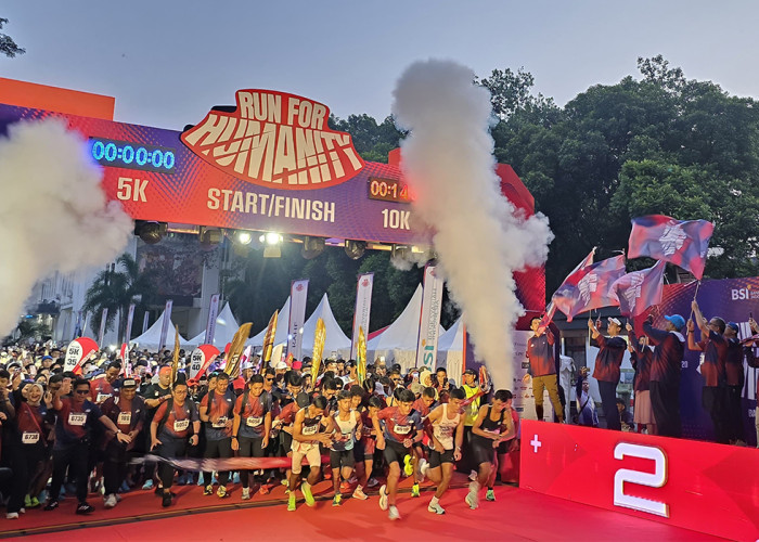 2.750 Pelari Ramaikan Run For Humanity 2026 Bandung, BSI Dorong Gaya Hidup Sehat dan Keuangan Syariah