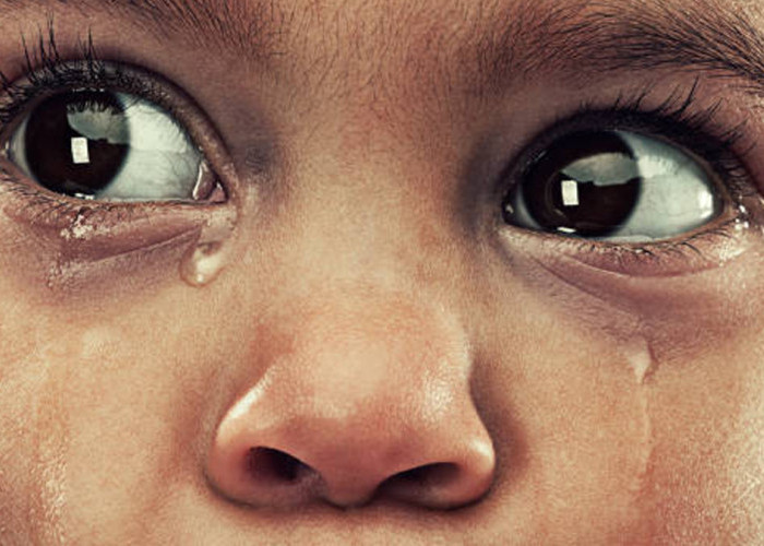 Ustaz Adi Hidayat Jelaskan Hukum Menangis Saat Puasa, Apakah Bisa Batal?