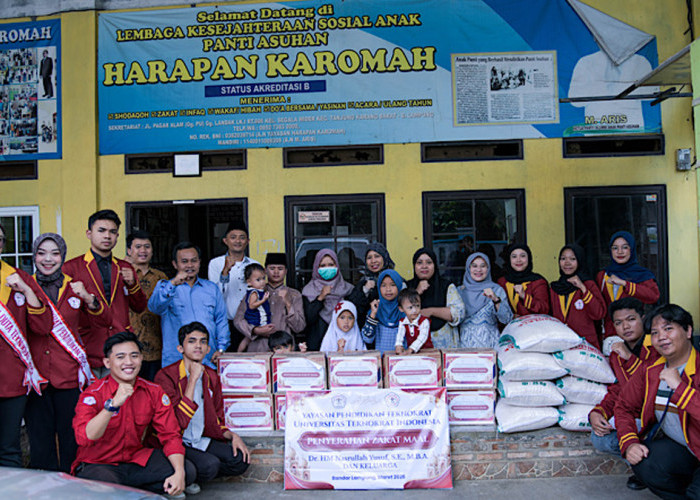 Universitas Teknokrat Indonesia Bagikan Zakat Mal ke Panti Asuhan, 1,4 Ton Beras Disalurkan