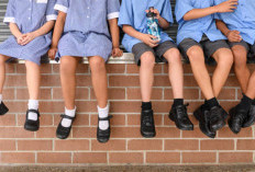 7 Merek Sepatu Sekolah Anak yang Nyaman dan Murah, Awet Dipakai Seharian