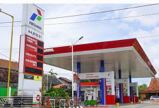 Pertamax Naik Drastis Jadi Rp16.250 per Liter, Pengamat Ekonomi Ingatkan Efek Berantai ke Harga Barang dan Jas
