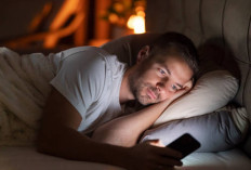 Fenomena Doomscrolling: Penyebab, Dampak bagi Kesehatan Mental, serta Cara Mencegahnya