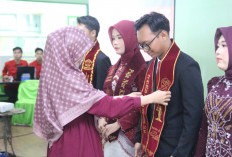 85 Mahasiswa Fakultas Hukum Universitas Malahayati Resmi Sandang Gelar Sarjana Hukum